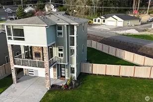 9513 38th St E, Edgewood, WA 98371 - Photo 1