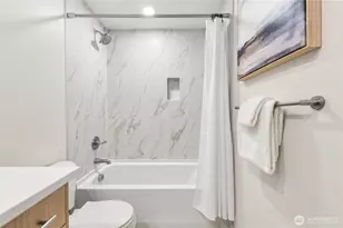 3701 SW 105th St, Seattle, WA 98146 - Photo 30