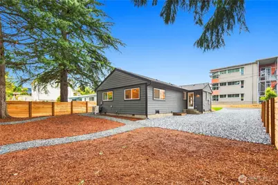 3701 SW 105th Street, Seattle, WA 98146 - Photo 38