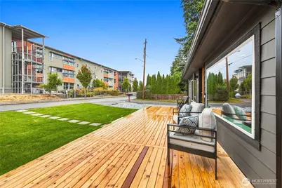 3701 SW 105th Street, Seattle, WA 98146 - Photo 8