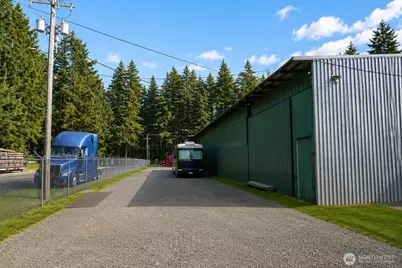 20710 3rd Avenue E, Spanaway, WA 98378 - Photo 22