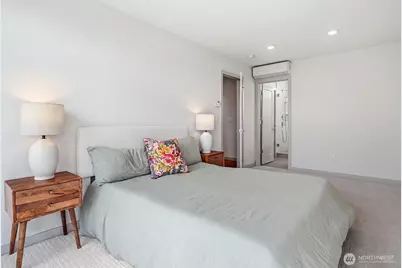4314 Whitman Avenue N #B, Seattle, WA 98103 - Photo 16