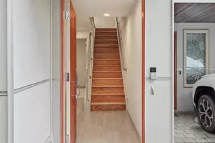 4314 Whitman Ave N, Seattle, WA 98103 - Photo 2