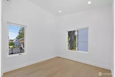 1220 NE 100th Street, Seattle, WA 98125 - Photo 22