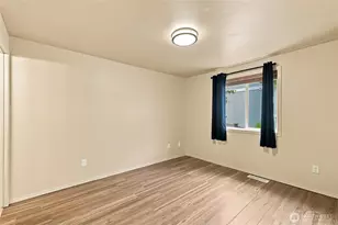 1220 N 12th Pl, Mount Vernon, WA 98273 - Photo 12