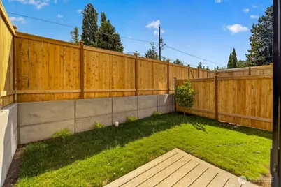 1218 NE 100th Street, Seattle, WA 98125 - Photo 24