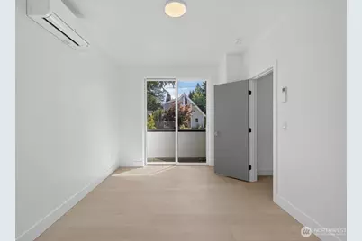1218 NE 100th Street, Seattle, WA 98125 - Photo 16