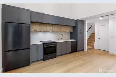 6318 41st Avenue SW #4, Seattle, WA 98136 - Photo 8