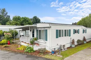5210 71st Ave Ct E, Puyallup, WA 98371 - Photo 4