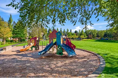 10702 240th Avenue NE, Redmond, WA 98053 - Photo 36