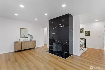 618 N 125th Street, Seattle, WA 98133 - Photo 6