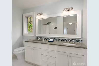 3045 71st Avenue SE, Mercer Island, WA 98040 - Photo 22