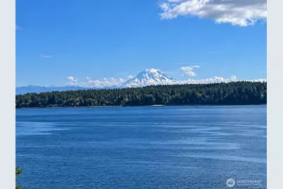 7021 Cliff Avenue SW, Longbranch, WA 98351 - Photo 4