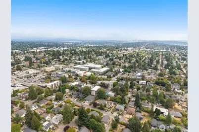 115 B N 105th Street, Seattle, WA 98133 - Photo 28