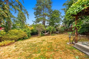 1252 SW Othello St, Seattle, WA 98106 - Photo 36