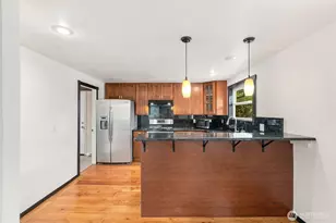 1252 SW Othello St, Seattle, WA 98106 - Photo 10