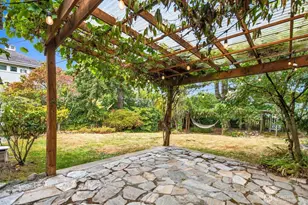 1252 SW Othello St, Seattle, WA 98106 - Photo 34