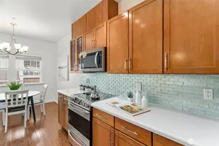 2952 SW Raymond St, Seattle, WA 98126 - Photo 10