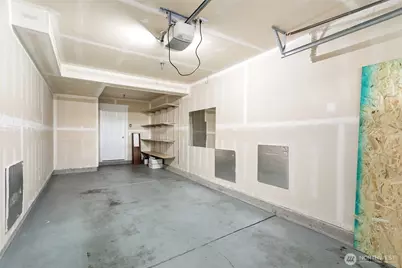 2952 SW Raymond Street, Seattle, WA 98126 - Photo 24