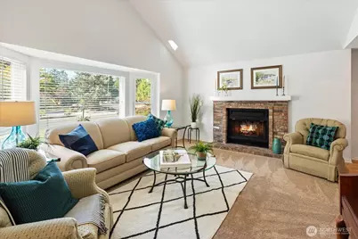 22414 NE 12th Court, Sammamish, WA 98074 - Photo 6