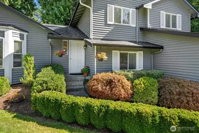 22414 NE 12th Court, Sammamish, WA 98074 - Photo 2