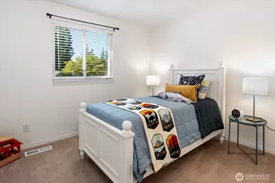 22414 NE 12th Court, Sammamish, WA 98074 - Photo 20