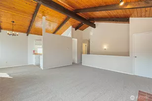 2619 58th Ave SW, Seattle, WA 98116 - Photo 4