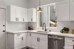 2007 South Main St, Seattle, WA 98144 - Photo 14