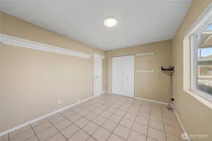 1317 W Lakeside Dr, Moses Lake, WA 98837 - Photo 18