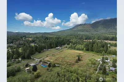 11301 Grandview Road, Arlington, WA 98223 - Photo 10