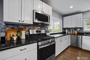 16931 SE Newport Way, Bellevue, WA 98006 - Photo 20