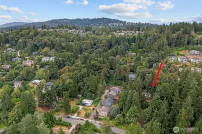 16931 SE Newport Way, Bellevue, WA 98006 - Photo 4
