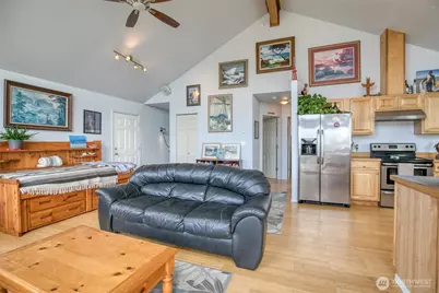 45 S Third Street, Pacific Beach, WA 98571 - Photo 10