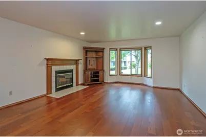 8014 53rd Street W, University Place, WA 98467 - Photo 4