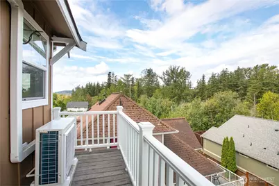 3325 Sussex, Bellingham, WA 98226 - Photo 2