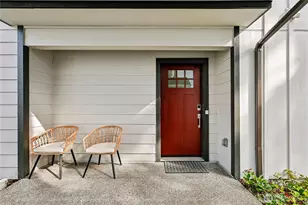 2005 101st Ave SE, Lake Stevens, WA 98258 - Photo 2