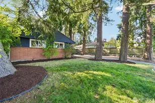 11409 11th Ave SW, Seattle, WA 98146 - Photo 2