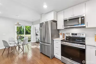 11409 11th Avenue SW, Seattle, WA 98146 - Photo 12