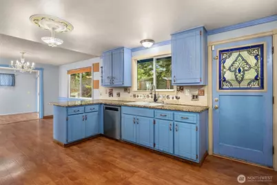 2861 Heller Road, Oak Harbor, WA 98277 - Photo 8
