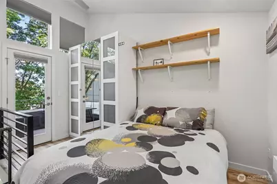 3857 21st Avenue SW, Seattle, WA 98106 - Photo 10