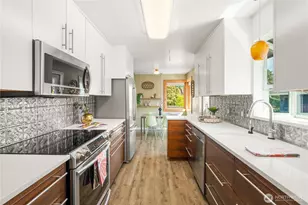 12015 Dayton Ave N, Seattle, WA 98133 - Photo 8