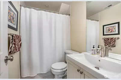 605 20th Avenue, Seattle, WA 98122 - Photo 8