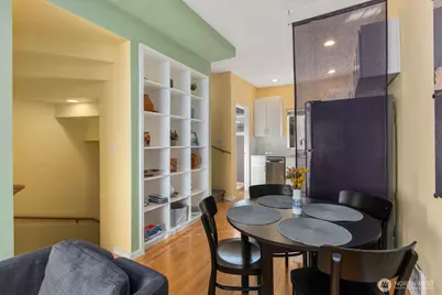 1216 E Fir Street #A, Seattle, WA 98122 - Photo 4