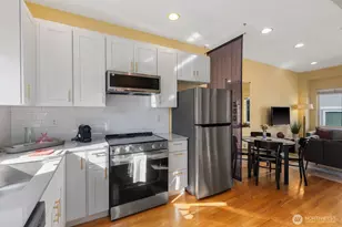 1216 E Fir St, Seattle, WA 98122 - Photo 6