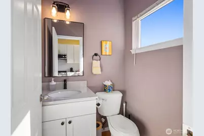 1216 E Fir Street #A, Seattle, WA 98122 - Photo 10