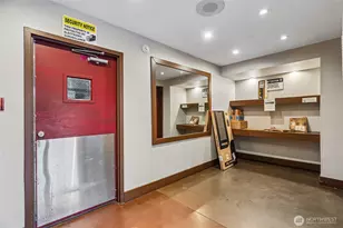 7323 Sand Point Way NE, Seattle, WA 98115 - Photo 26