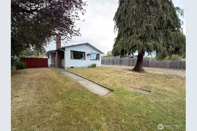 814 W 11th Street, Port Angeles, WA 98363 - Photo 1