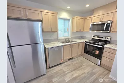 17114 153rd Avenue SE #16, Yelm, WA 98597 - Photo 4