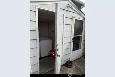 11627 24th Avenue S, Seattle, WA 98168 - Photo 22