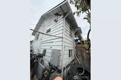 11627 24th Avenue S, Seattle, WA 98168 - Photo 24